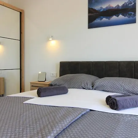 Villa Relax Ii With Private Pool Near The Town And The By Wiibuk Sisan